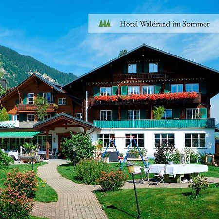 Hotel Waldrand Lenk Exteriér fotografie