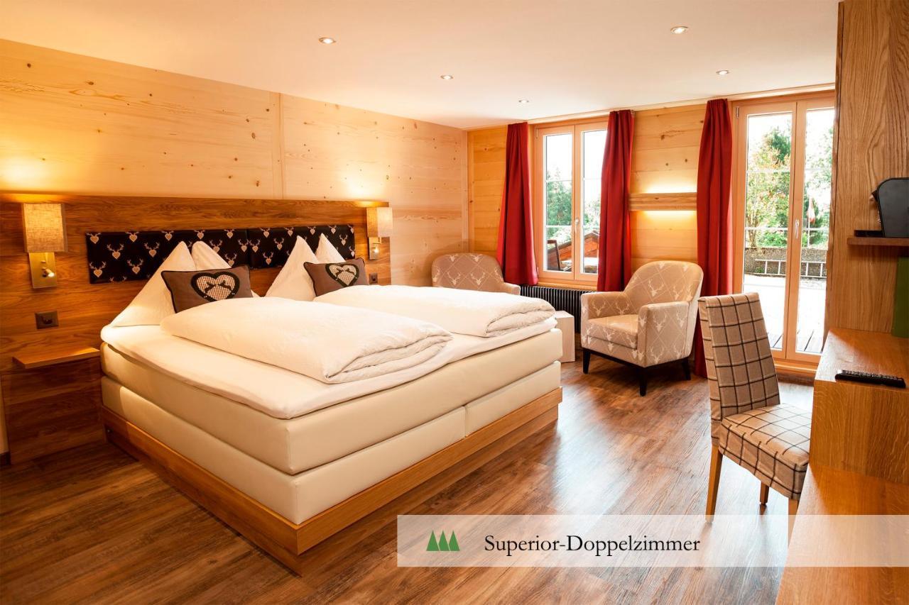 Hotel Waldrand Lenk Exteriér fotografie